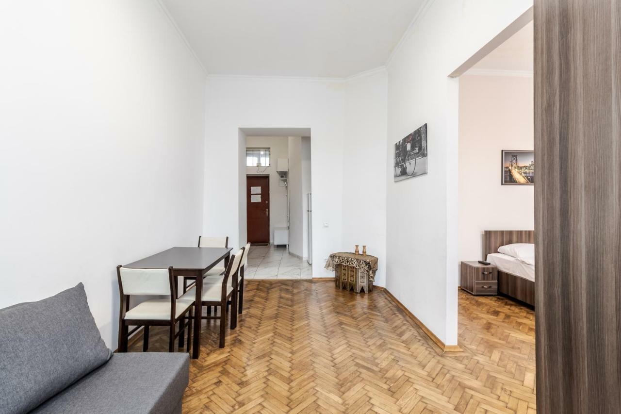 Kumpel Apartment Lviv Buitenkant foto